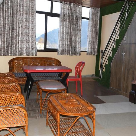 Hotel Mountain View And Rooftop Restaurant Pithoragarh Exterior photo